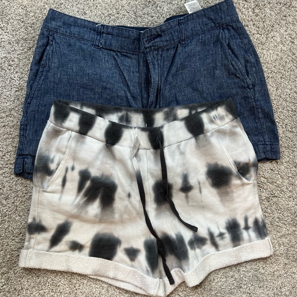 Two-pack of Women's Shorts